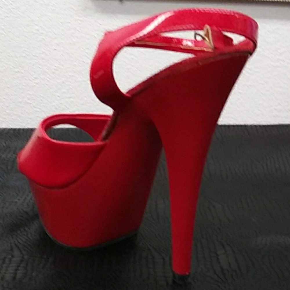 HIGH HEELS/6 Inch - Picture 3 of 7